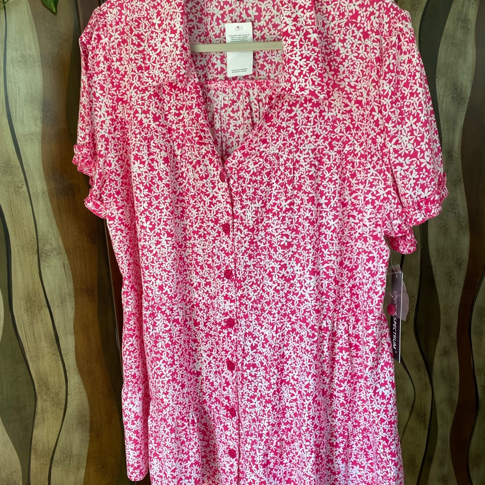 NWT Unique Spectrum Women’s Pink Blouse/top, size 2X